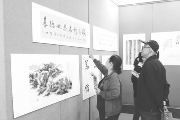 臨汾:筆墨生香頌國(guó)慶